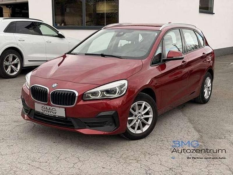 Gebraucht BMW 216 Active Tourer Advantage 116 PS (85 kW) 2018 Rot Van / Kleinbus