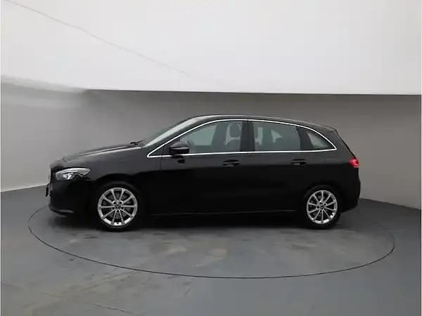 Gebraucht Mercedes B220 190 PS (139 kW) 2019 Unilack nachtschwarz Van / Kleinbus