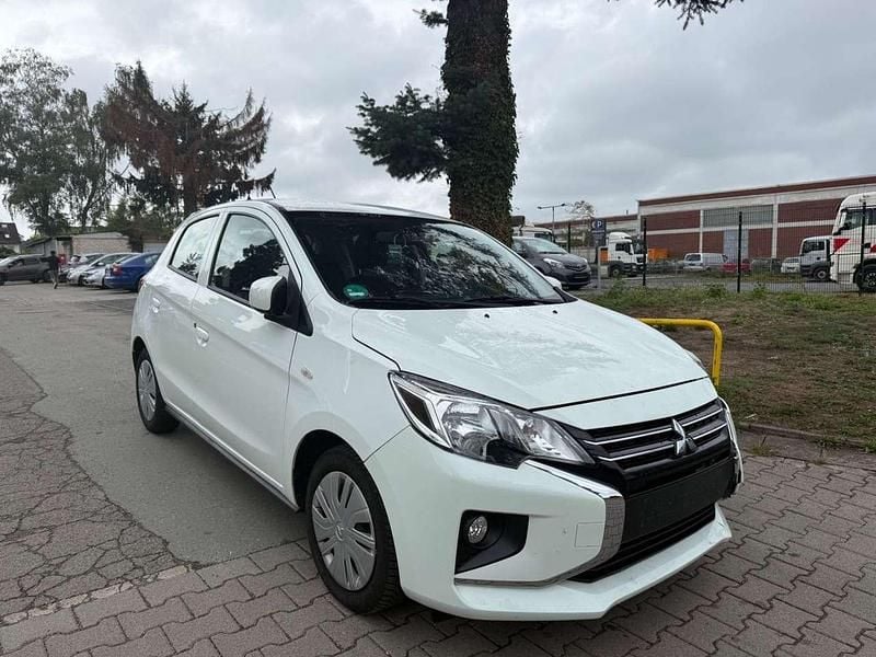 Weiß Gebraucht 2020 Mitsubishi Space Star Kleinwagen | 5.990 € (Superpreis) - Bild 1/4