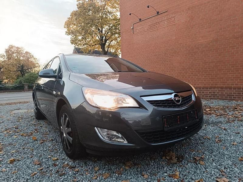 Schwarz Gebraucht 2011 Opel Astra Limousine | 3.300 € (Superpreis) - Bild 1/4