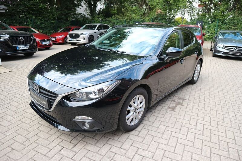 Schwarz Gebraucht 2015 Mazda 3 Center-Line Limousine | 11.490 € (Fairer Preis) - Bild 1/4