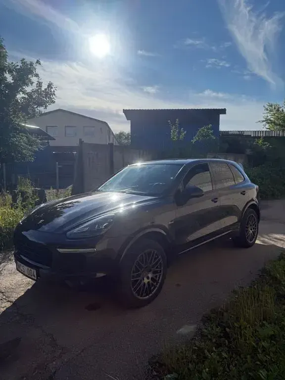Gebraucht Porsche Cayenne Platinum Edition 262 PS (192 kW) 2017 Braun SUV