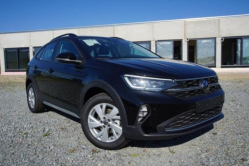 Neu VW Taigo 95 PS (69 kW) 2025 Deep black perleffekt SUV