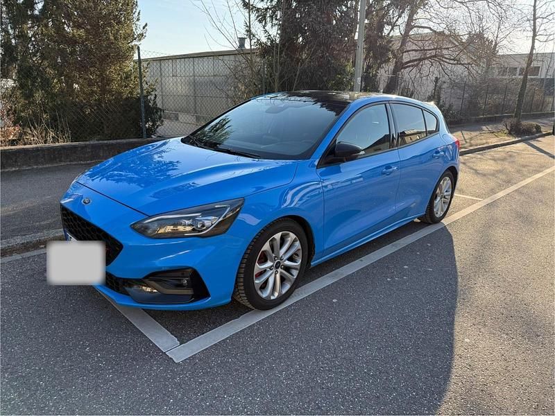 Gebraucht Ford Focus ST 280 PS (205 kW) 2022 Blau Limousine
