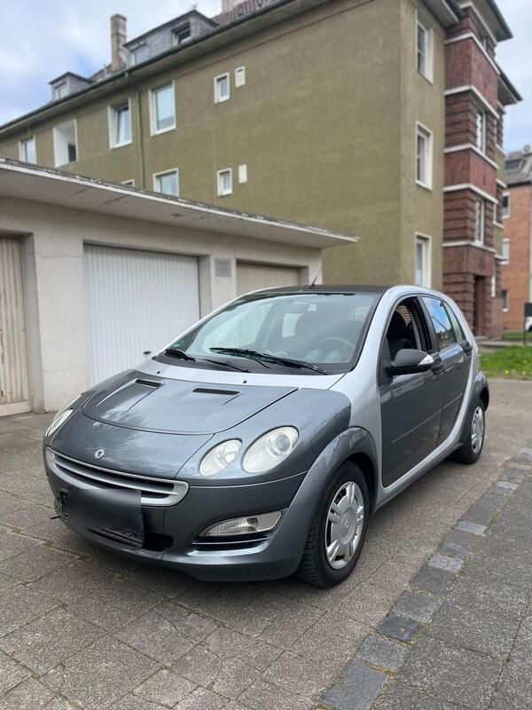 Grau Gebraucht 2004 Smart ForFour Kleinwagen | 1.199 € (Guter Preis) - Bild 1/4