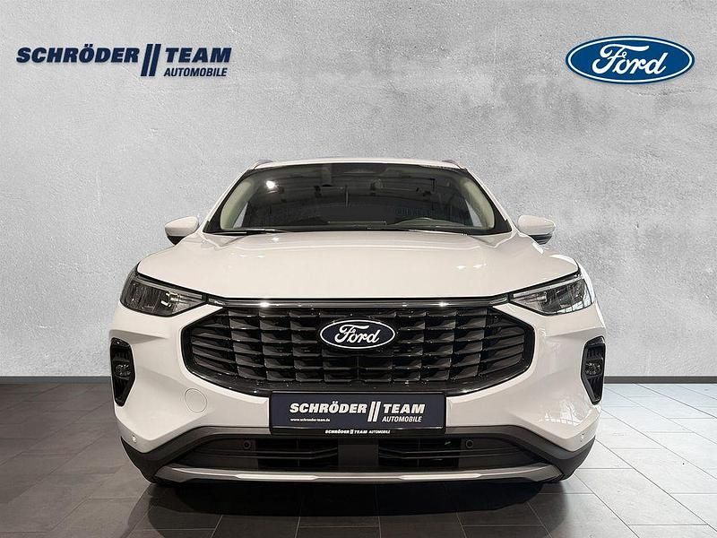 Gebraucht Ford Kuga Titanium 150 PS (110 kW) 2024 Weiß SUV