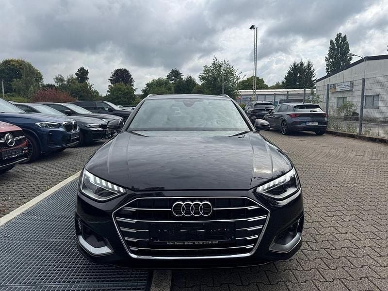 Schwarz Gebraucht 2021 Audi A4 Advanced Kombi | 22.800 € (Guter Preis) - Bild 1/4