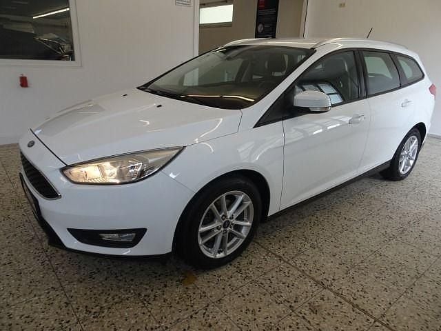 Gebraucht Ford Focus Business Edition 125 PS (91 kW) 2017 Weiß Kombi
