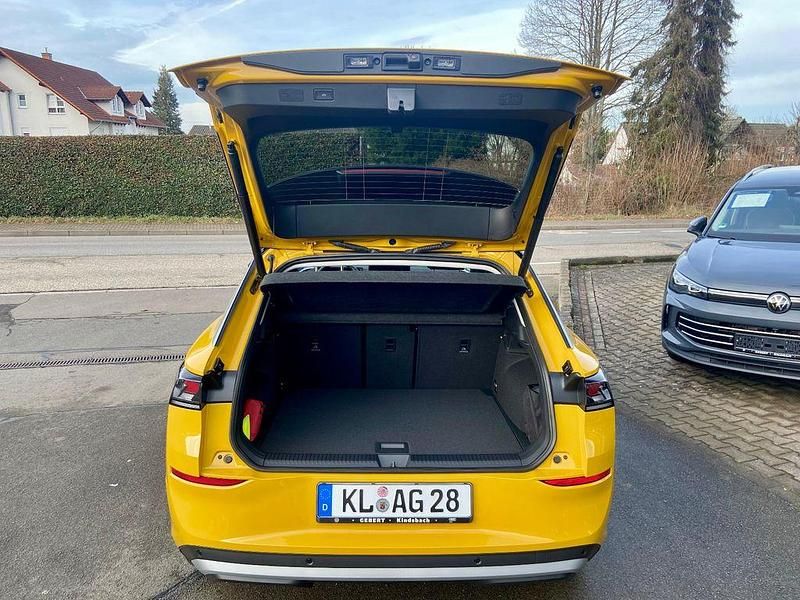 Gebraucht VW T-Roc Style 150 PS (110 kW) 2026 Gelb SUV