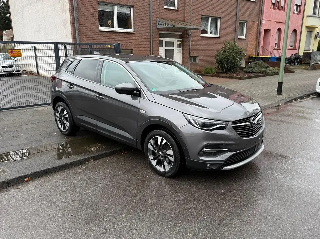 Gebraucht Opel Grandland X Innovation 131 PS (96 kW) 2018 Grau SUV