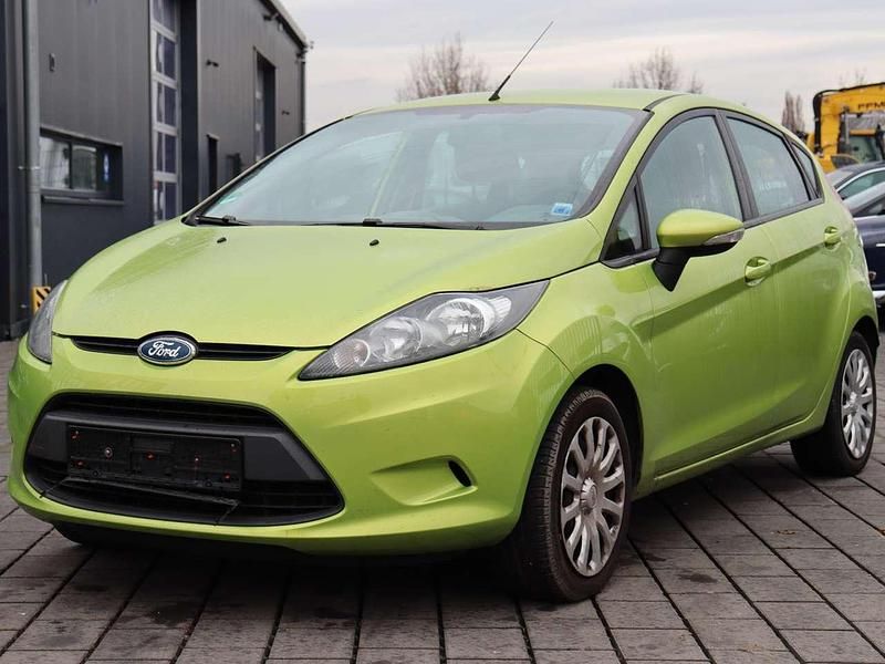 Squeeze (g) Gebraucht 2009 Ford Fiesta Trend Kleinwagen | 999 € (Superpreis) - Bild 1/4