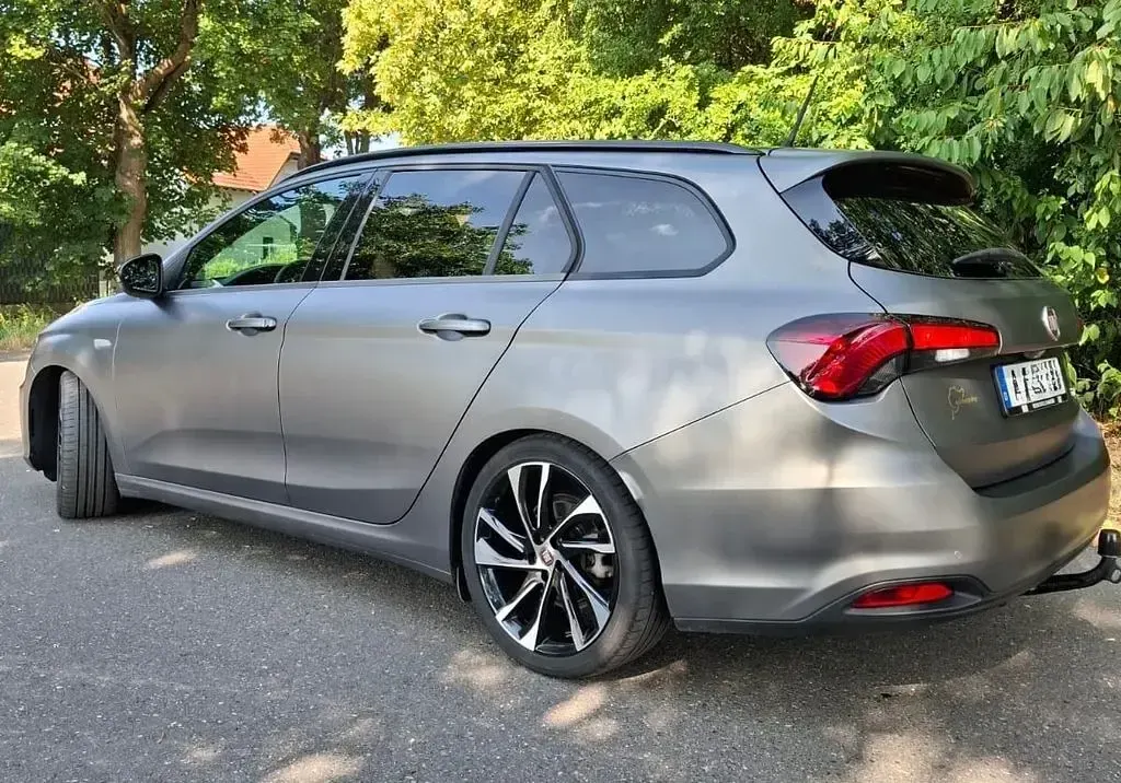 Gebraucht Fiat Tipo S 120 PS (88 kW) 2020 Grau Kombi