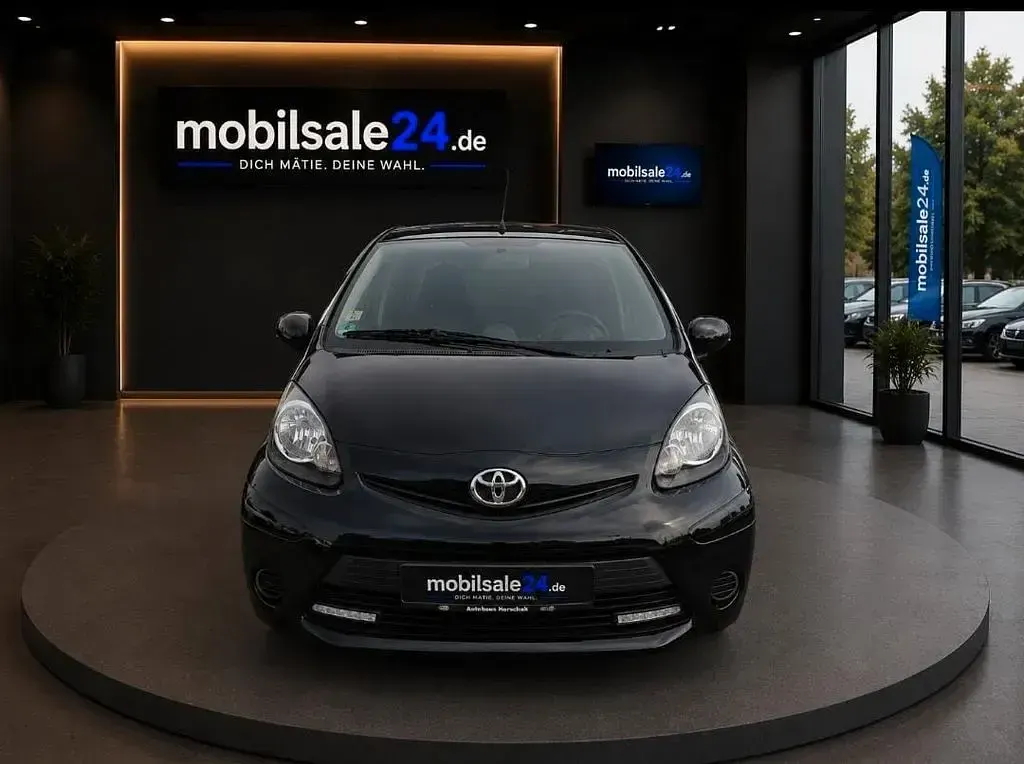 Gebraucht Toyota Aygo Cool 68 PS (50 kW) 2013 Schwarz Kleinwagen