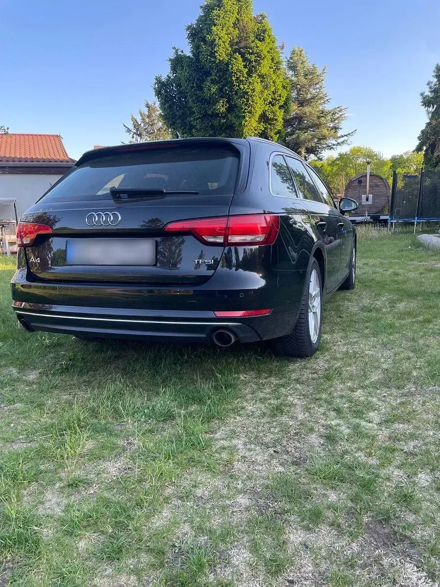 Gebraucht Audi A4 Sport 252 PS (185 kW) 2018 Schwarz Kombi