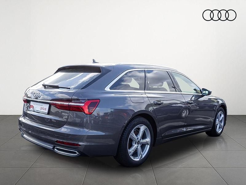 Second-hand Audi A6 Sport 163 CP (119 kW) 2022 Maro Break
