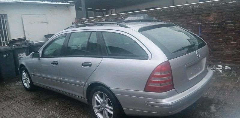 Gebraucht Mercedes C180 2004 Grau Limousine