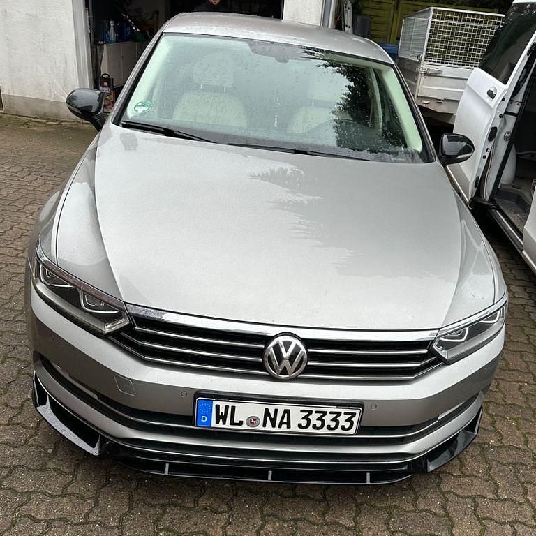 Gebraucht VW Passat Highline 150 PS (110 kW) 2015 Grau Limousine