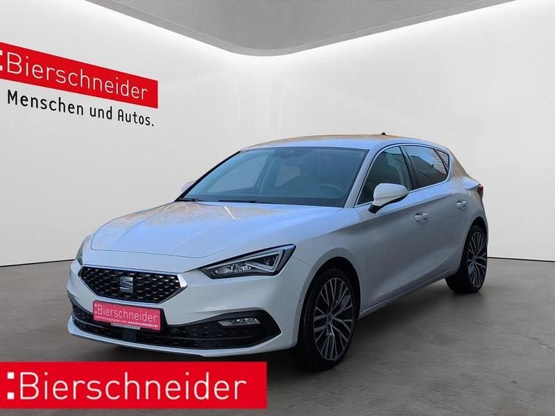 Weiss Gebraucht 2021 Seat Leon XCELLENCE Limousine | 17.950 € (Guter Preis) - Bild 1/3