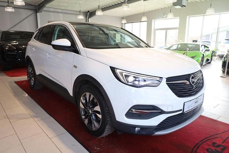Gebraucht Opel Grandland X Business Innovation 181 PS (133 kW) 2019 Jade weiss/arktis weiss SUV