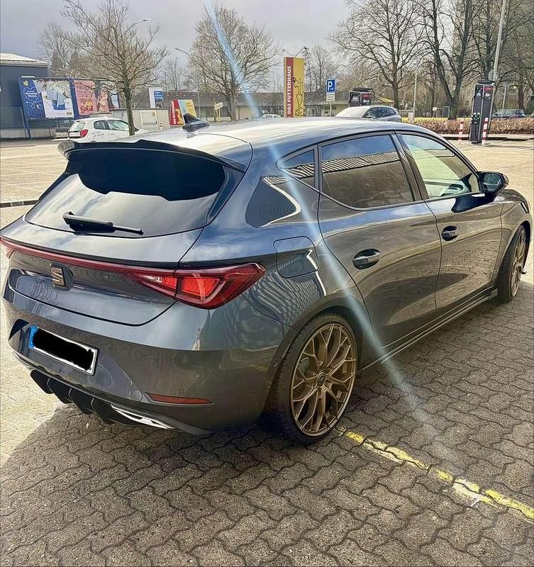Gebraucht Seat Leon FR 204 PS (150 kW) 2020 Grau Kleinwagen