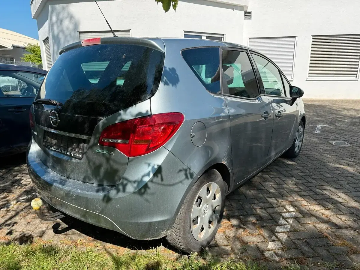 Gebraucht Opel Meriva 120 PS (88 kW) 2011 Grau Van / Kleinbus