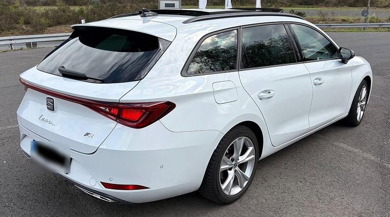 Gebraucht Seat Leon FR 150 PS (110 kW) 2022 Weiß Kombi