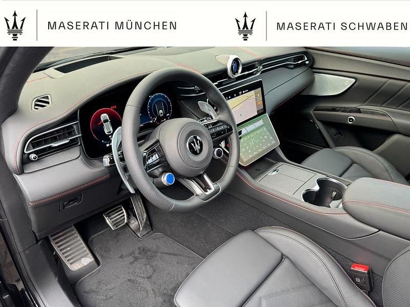 Neu Maserati Grecale 330 PS (242 kW) 2026 Schwarz SUV