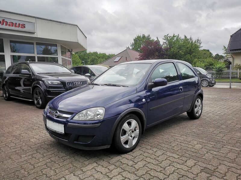 Blau Gebraucht 2004 Opel Corsa Limousine | 1.650 € (Fairer Preis) - Bild 1/4