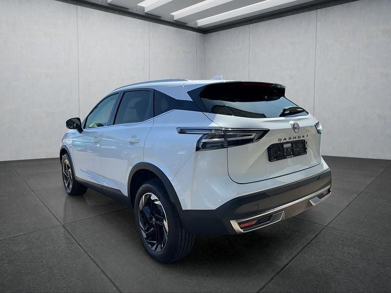Neu Nissan Qashqai 158 PS (116 kW) 2025 Weiß SUV