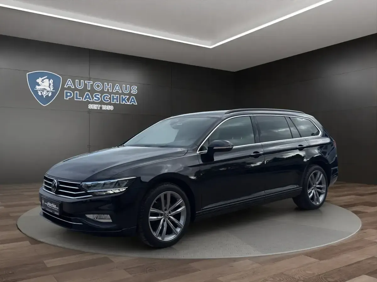 Gebraucht VW Passat Business 190 PS (139 kW) 2023 Kombi