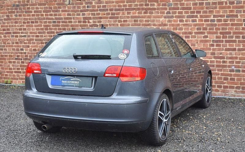 Gebraucht Audi A3 Sport 116 PS (85 kW) 2004 Grau Kleinwagen