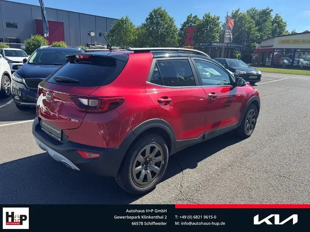 Gebraucht Kia Stonic Spirit 120 PS (88 kW) 2019 Rot SUV