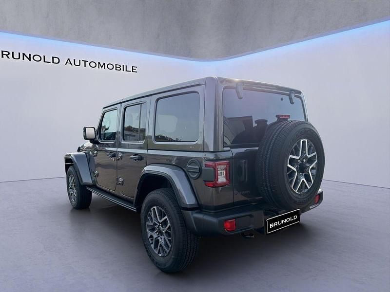 Neu Jeep Wrangler Unlimited Sahara 272 PS (200 kW) 2025 Grau SUV