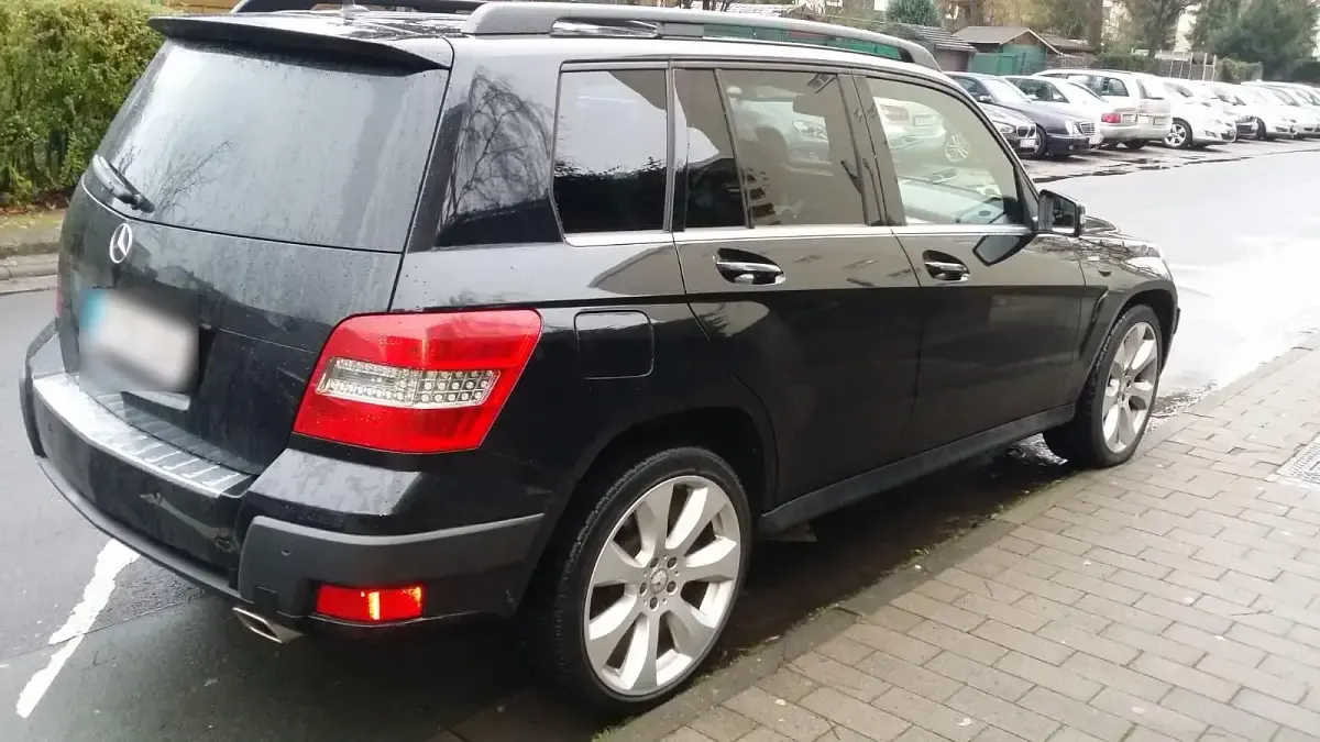 Gebraucht Mercedes GLK220 170 PS (125 kW) 2011 Schwarz SUV