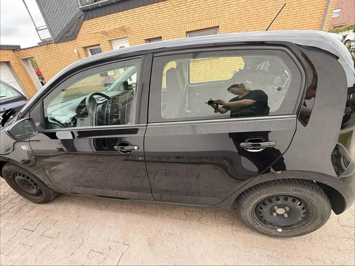 Gebraucht VW up! 60 PS (44 kW) 2016 Schwarz Kleinwagen