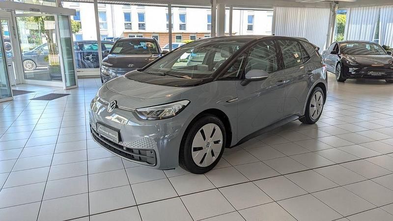 Grau Gebraucht 2021 VW ID.3 Pro Performance Kleinwagen | 19.290 € (Fairer Preis) - Bild 1/4