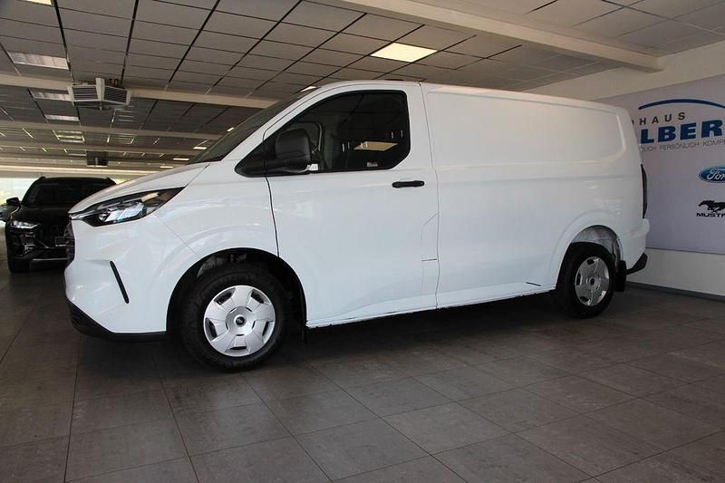 Gebraucht Ford Transit Custom Trend 136 PS (100 kW) 2024 Weiß Van / Kleinbus