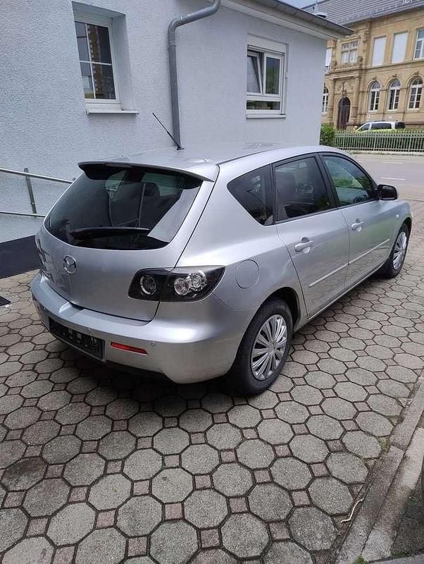 Silber Gebraucht 2008 Mazda 3 Inclusive Limousine | 3.800 € (Fairer Preis) - Bild 1/4