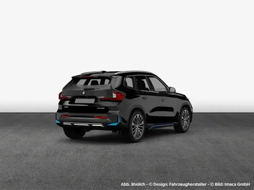 Gebraucht BMW iX1 Performance 230 kW (313 PS) 2023 Schwarz uni SUV