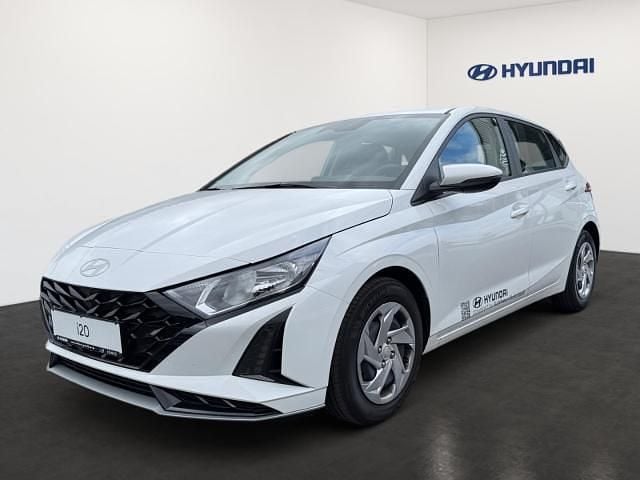 Gebraucht Hyundai i20 Select 101 PS (74 kW) 2025 Weiss Kleinwagen