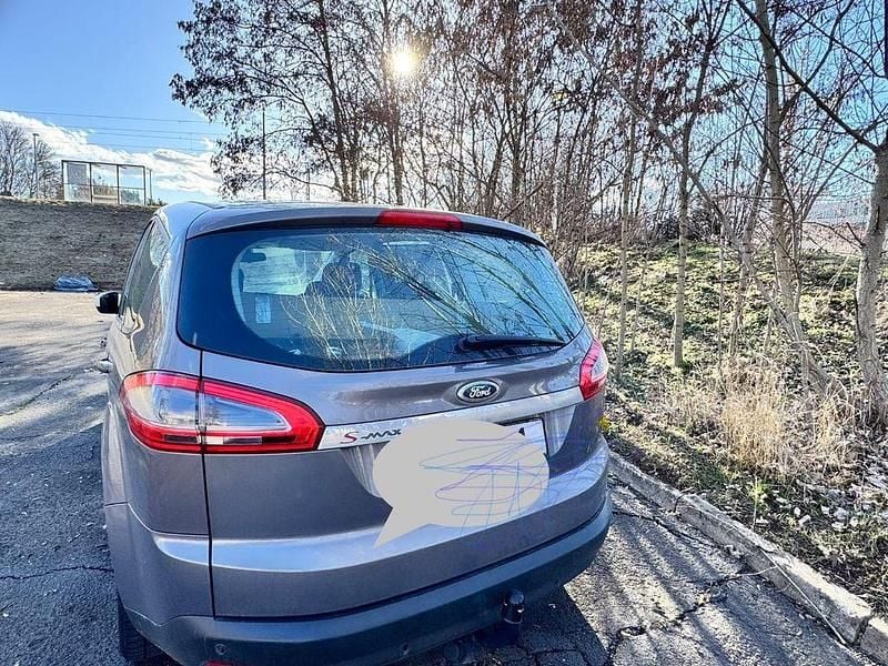 Gebraucht Ford S-MAX Titanium S 140 PS (102 kW) 2013 Grau Van / Kleinbus