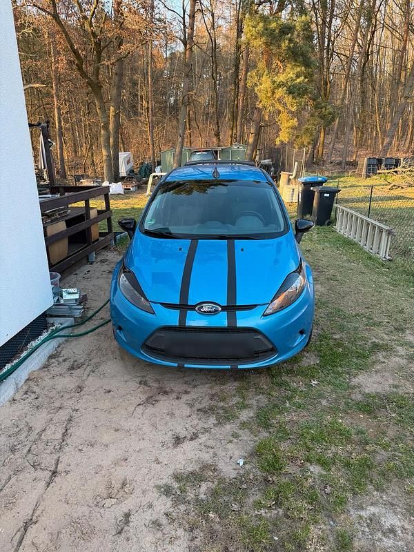 Gebraucht Ford Fiesta 75 PS (55 kW) 2009 Blau Kleinwagen
