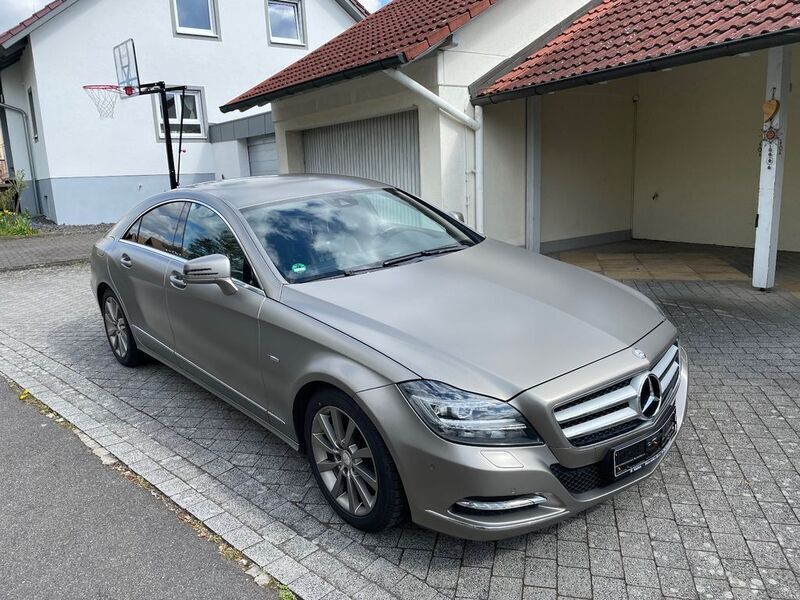 Gebraucht Mercedes CLS350 Edition 265 PS (194 kW) 2011 Gold Coupé