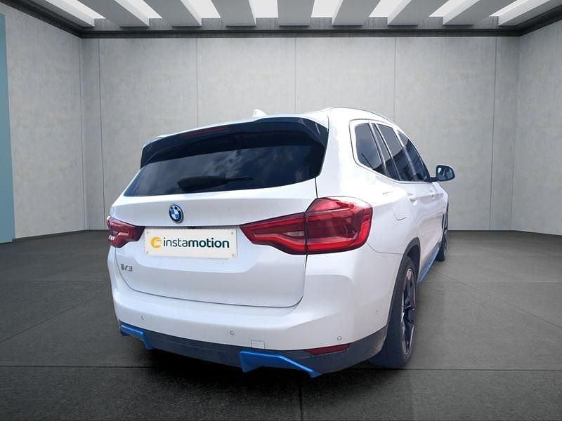 Gebraucht BMW iX3 Impressive 210 kW (286 PS) 2021 Weiß SUV