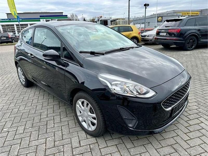 Gebraucht Ford Fiesta Trend 71 PS (52 kW) 2019 Schwarz Kleinwagen