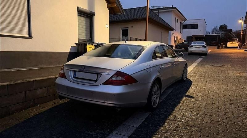 Gebraucht Mercedes CLS350 292 PS (214 kW) 2006 Grau Limousine