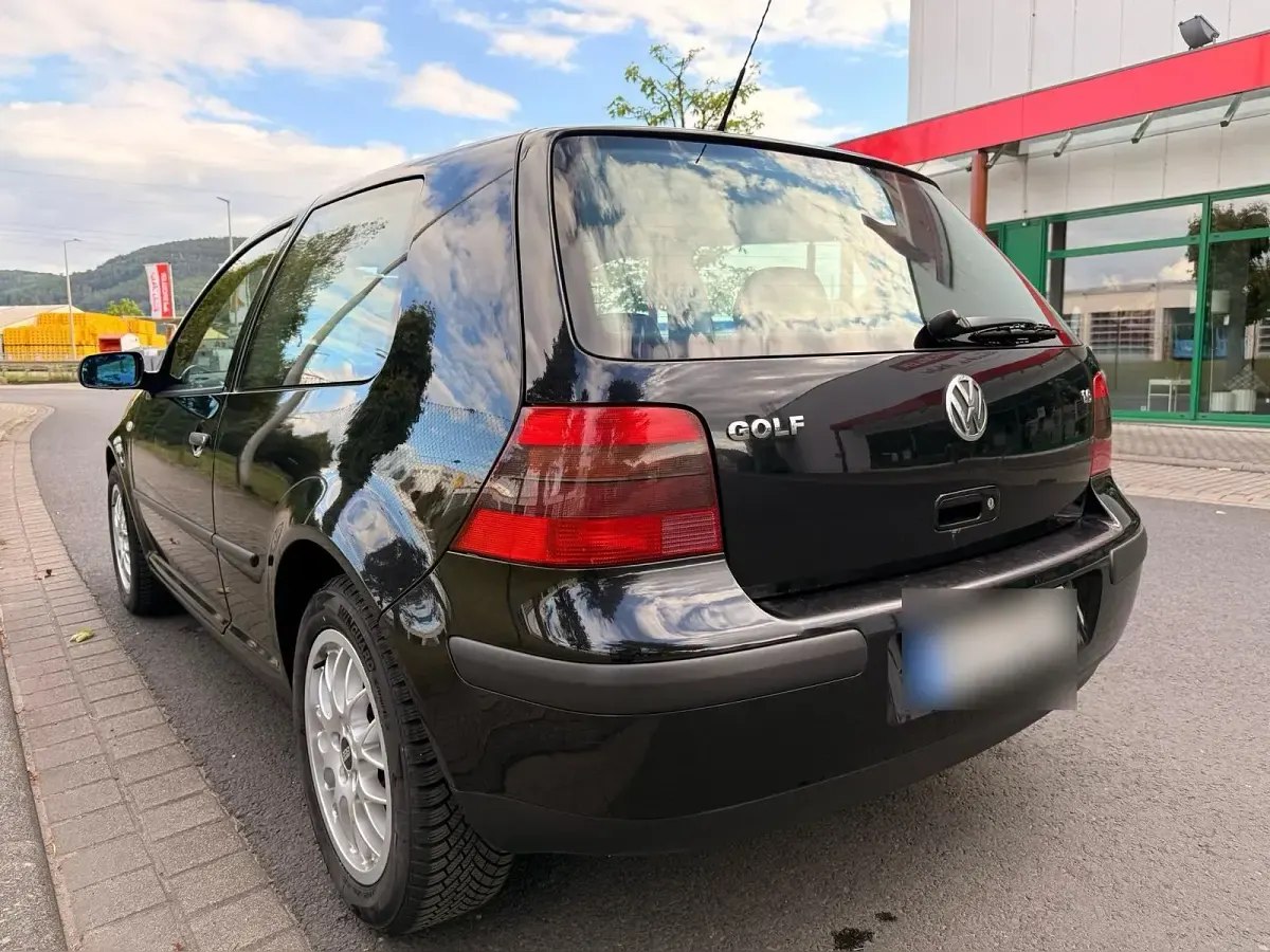 Occasion VW Golf 105 ch (77 kW) 2001 Noir Coupé
