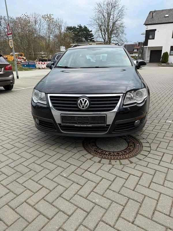 Gebraucht VW Passat 140 PS (102 kW) 2007 Schwarz Kombi