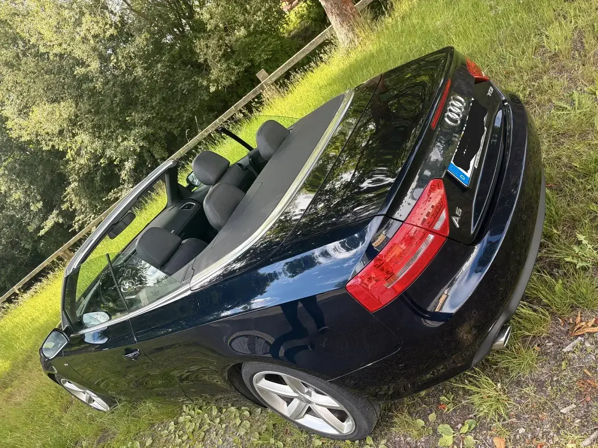 Gebraucht Audi A5 Cabriolet S-Line 239 PS (175 kW) 2010 Blau Cabrio