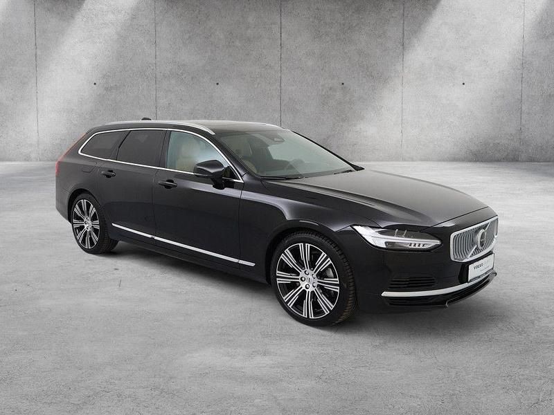 Gebraucht Volvo V90 Plus 349 PS (256 kW) 2025 Schwarz Kombi